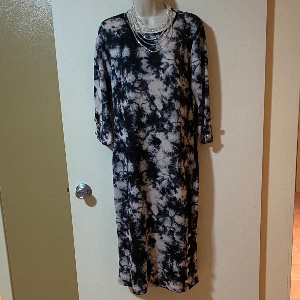 Elegant Long Sleeve Tie-Dye Dress